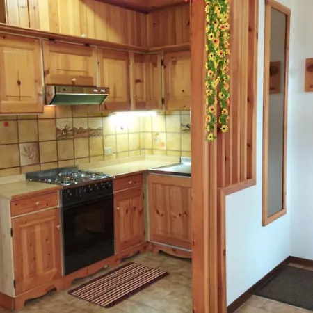 Rosanna Apartment *